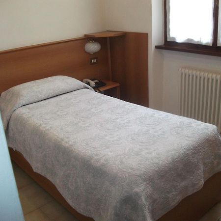 Hotel Breglia Lake Como Экстерьер фото